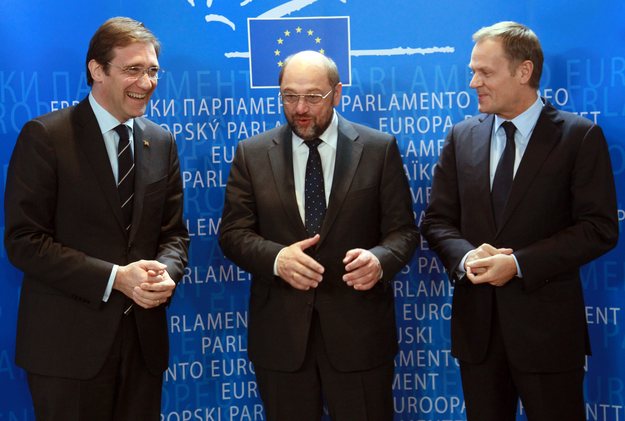 Primeiro-ministro Pedro Passos Coelho reafirmou a necessidade das políticas de austeridade ao lado do presidente do Parlamento Europeu, Martin Schulz, e do primeiro-ministro Donald Tusk